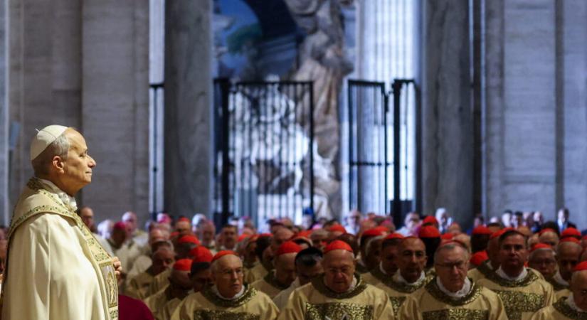 A világ százhetven bíborosa vesz részt a XIV. Leó pápa meghirdette konzisztóriumon