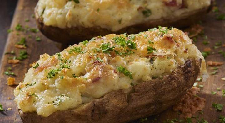 Sajtos-baconös krumplicsónak: ezt nem lehet abbahagyni