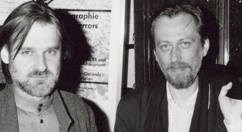 „Ki fog most mindent felrúgni?” – Tarr Bélától búcsúzott Krasznahorkai László