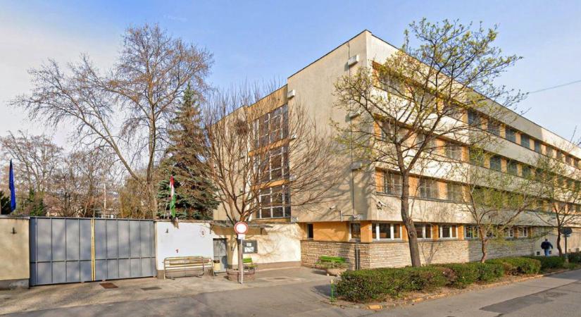 „Szánalmas és komolytalan”, amit a rendőrség a gyermekvédelmi intézményekben művel