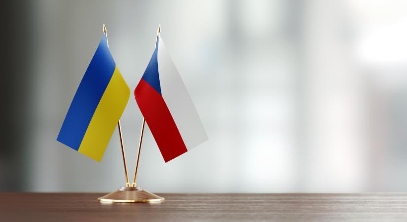 Csehország nem állítja le a lőszerbeszerzést Ukrajnának, de változnak a feltételek