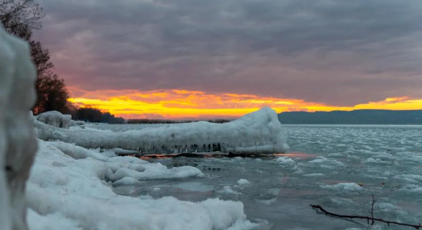 Így még biztos te sem láttad a Balatont – Mesés téli fotókon a magyar tenger