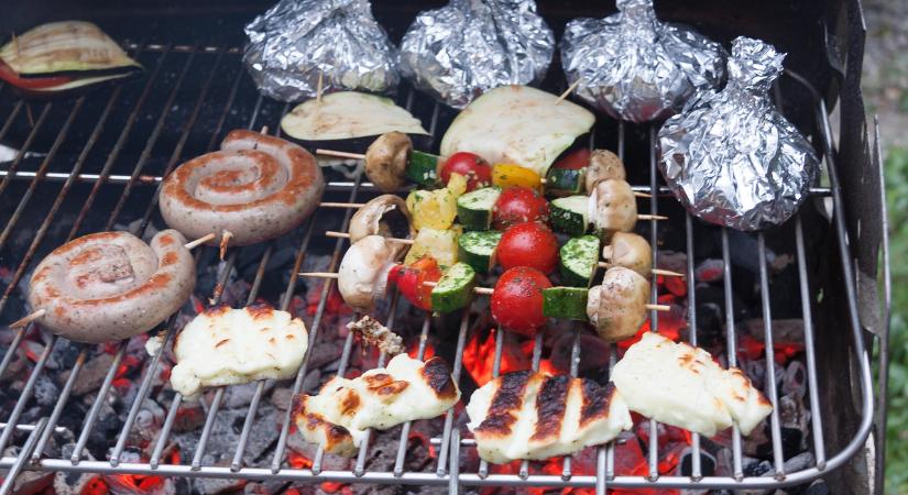 Új pályázati lehetőség nyílt a KMÉ védjegyes grillsajtok számára