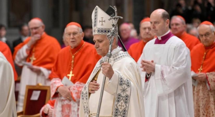 XIV. Leó pápa első konzisztóriuma: 170 bíboros tanácskozik az egyház jövőjéről