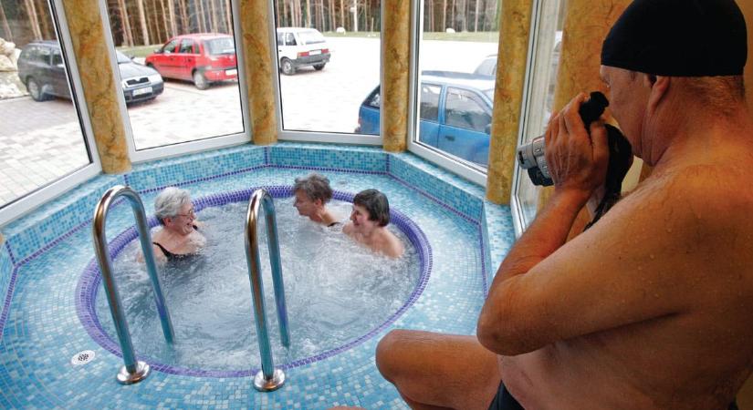 Közel 1,5 millió ember üdült novemberben