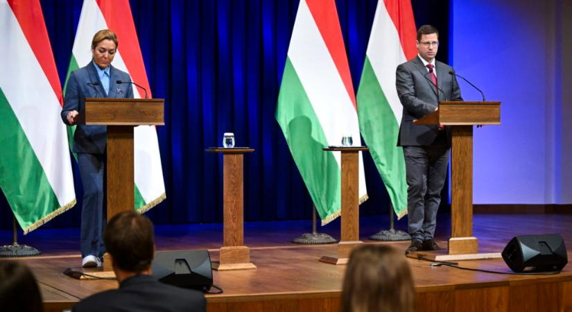 Itt követhetik élőben a Kormányinfót