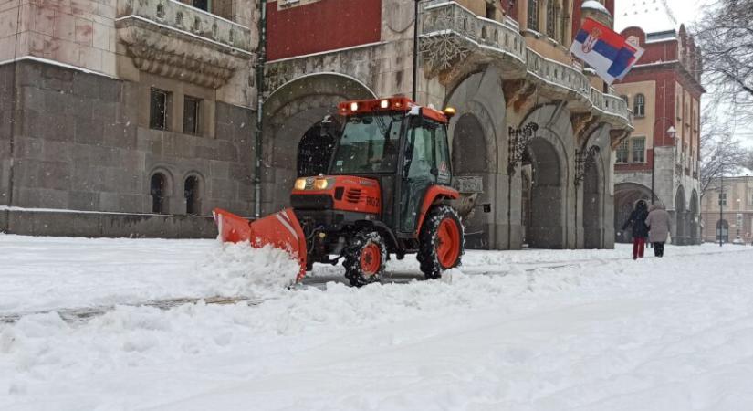 A miniszterelnök szerint nincs szükség rendkívüli intézkedésekre a hó és a havazás miatt