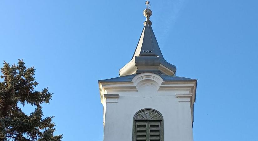 Elképesztő kockázatot vállalt egy kis vörösrézért egy férfi Hevesen - videóra vették az akcióját