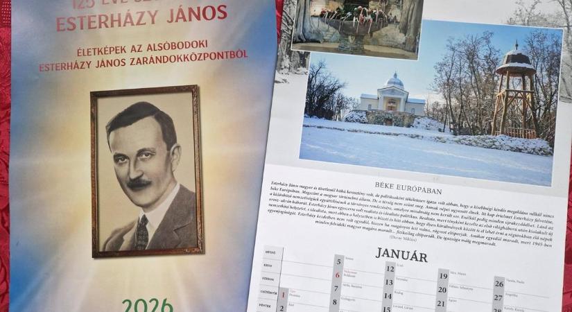 Még beszerezhető a 2026-os évre szóló Esterházy János-emléknaptár