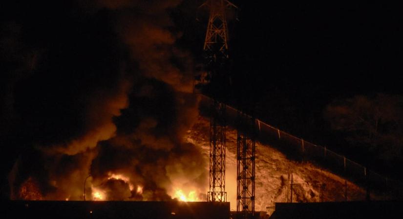 Legalább százan meghaltak az amerikaiak Venezuela elleni akciójában