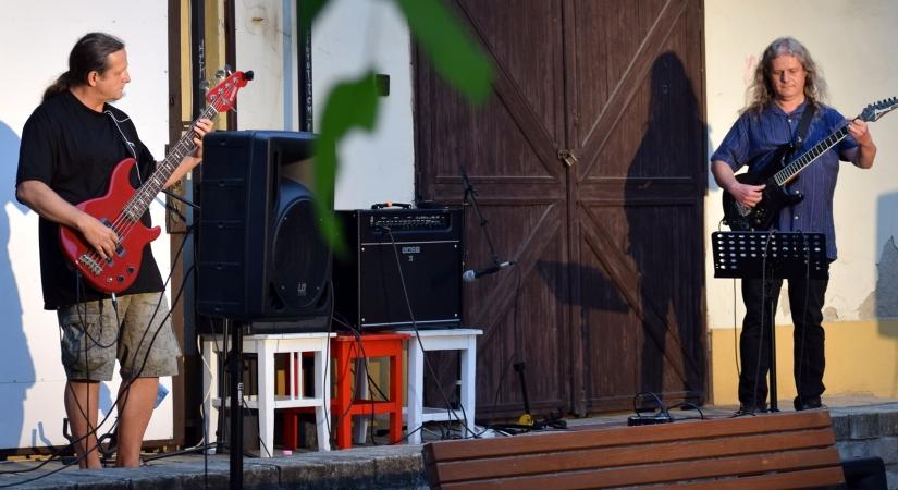 Idén is elhozza a prog-rock varázsát az Incognitóba a debreceni zenekar