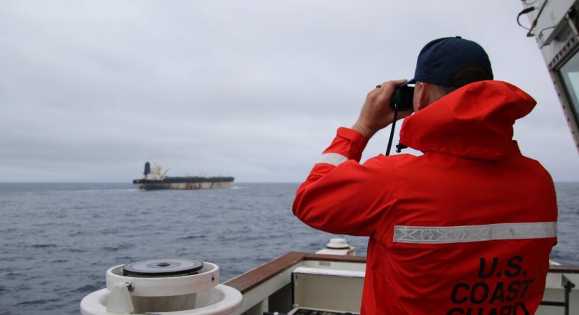 Az amerikai hadsereg lefoglal le egy Oroszországhoz és Venezuelához köthető kőolajszállító tartályhajót az Atlanti-óceánon