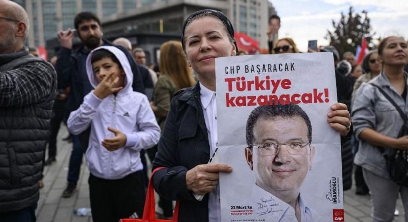 Ilyen egy magabiztos politikus: a börtönből győzné le Erdogant a kihívója