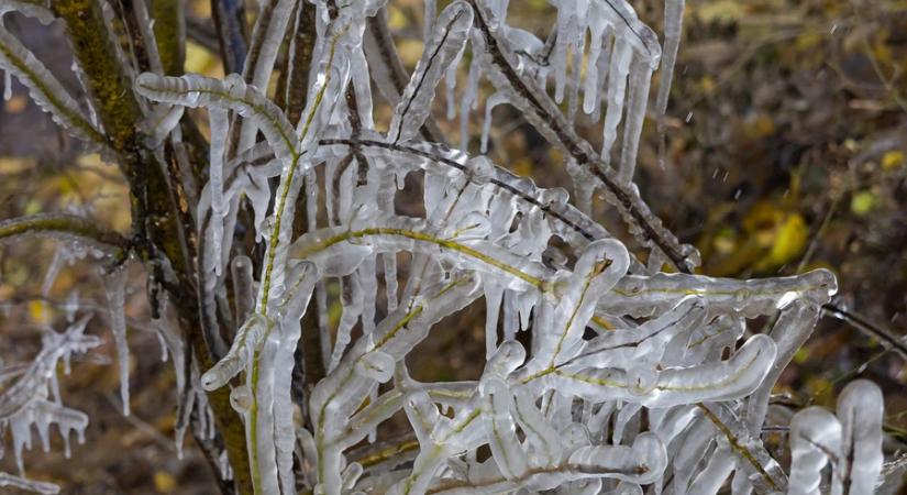 Ónos eső Zalában: másodfokú riasztás péntekre!