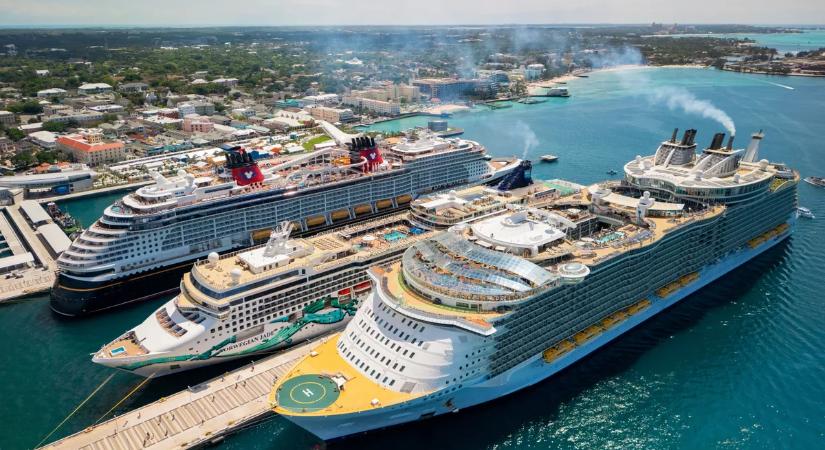 Nem létező hajók és foglalás nélküli szállások: több ügyfelét is átverte egy utazási iroda vezetője