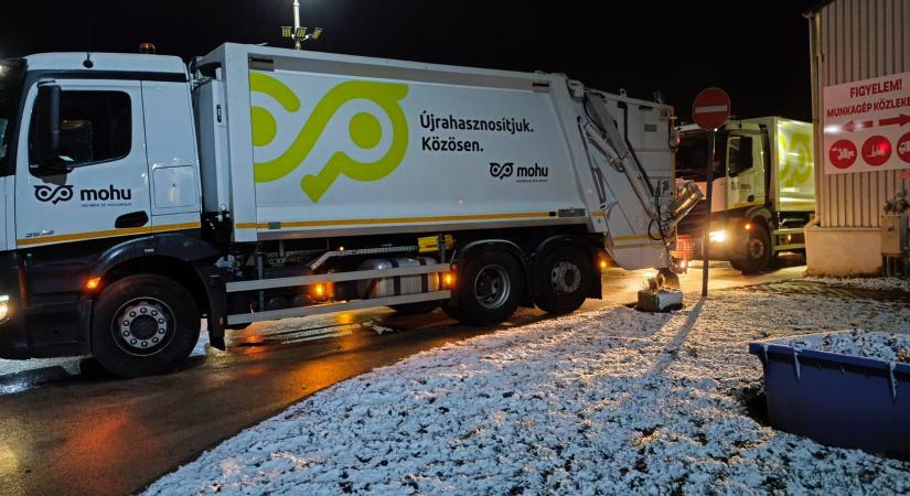 A január 10-i szombati munkanapon is érkezik a kukásautó