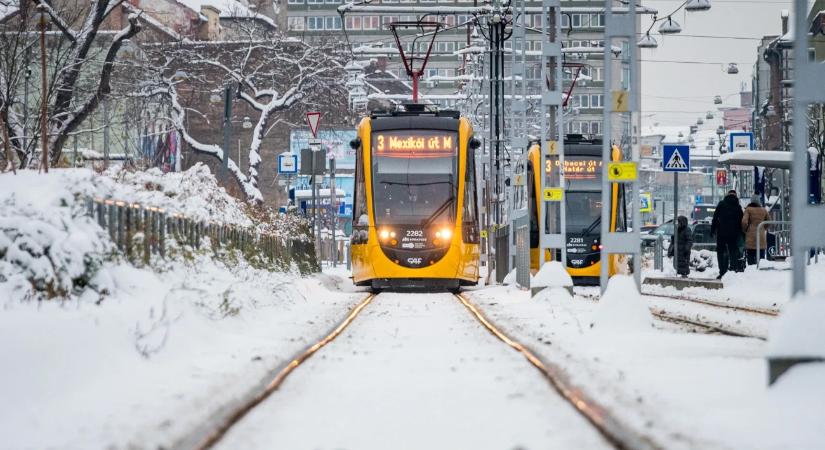 Ismét egy új villamos állt szolgálatba Budapesten