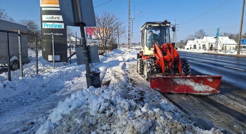 Folyamatos a hóeltakarítás Kecskeméten: extrém hideg, szél és újabb havazás jön – videóval