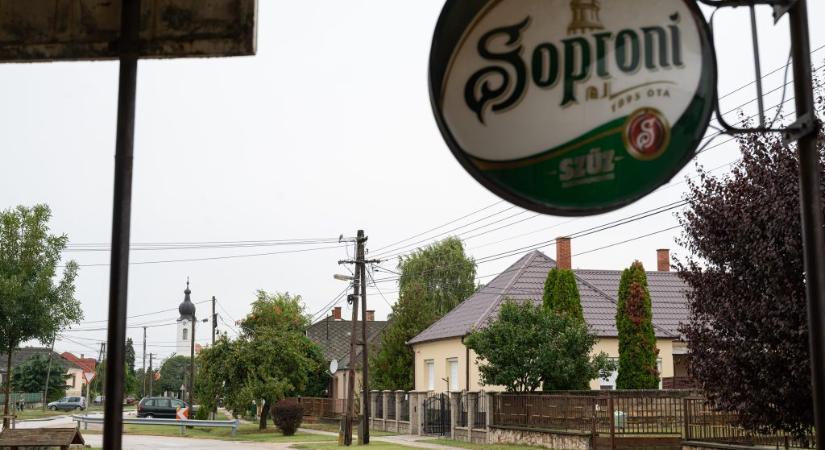 Falusi sörözője van, mégsem tudott pályázni, miközben Nagy Mártonék borászatoknak is adtak milliókat a kocsmaprogramból