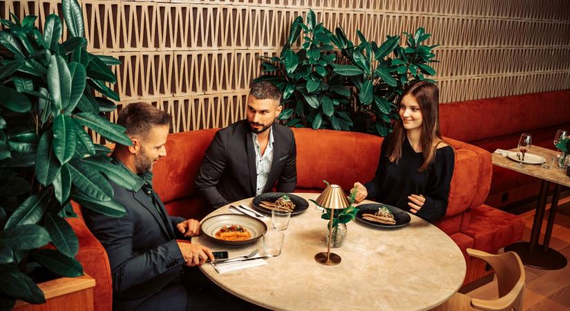 Ebben az étteremben nem mindenkinek kell fizetni a fogyasztásért