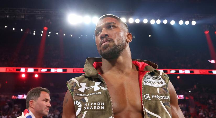 Anthony Joshua megrendítő sorokkal búcsúzott elhunyt barátaitól