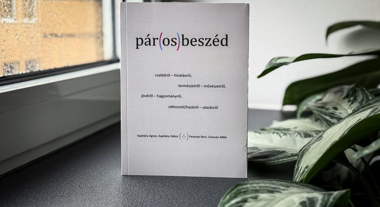 Négy ember eleinte csak beszélgetett, aztán ez lett belőle