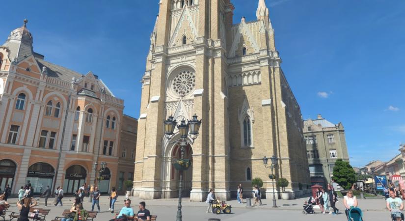 Gyújtogattak egy újvidéki katolikus templomnál ortodox karácsony idején