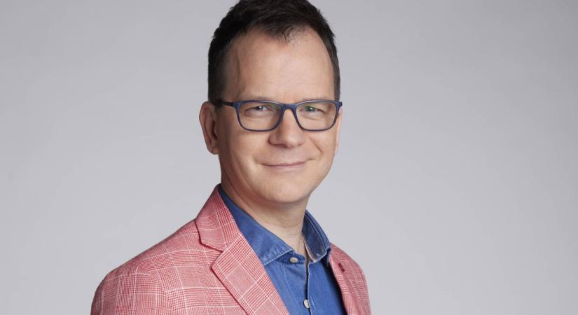 A Cápák között befektetőjének lánya fontos dolgot hagyott el nyaralás közben, ezt körülményes pótolni