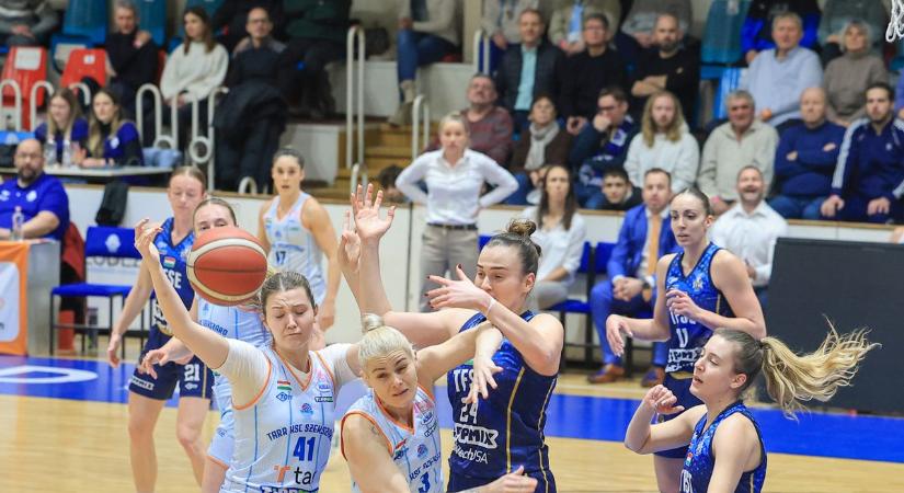 Három évtizede nem látott sikert aratott a KSC riválisa