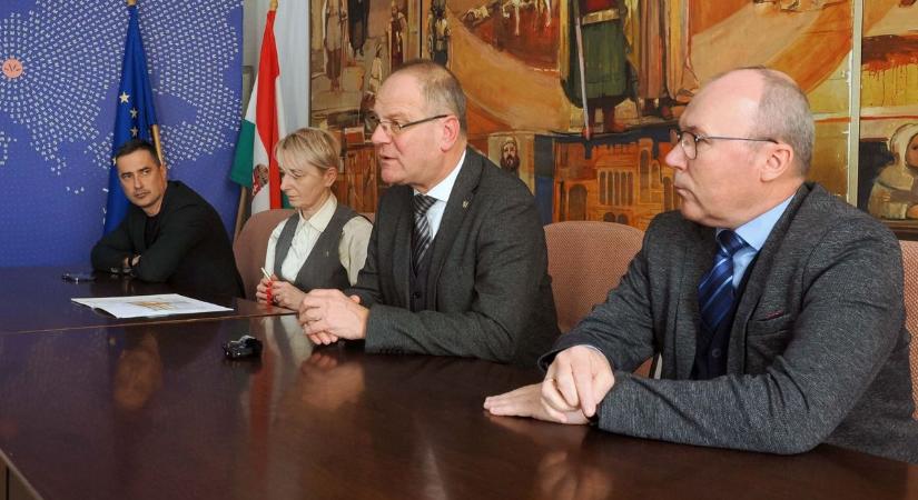 450 millió forintot kap vissza Veszprém a Versenyképes Járások Programból (galéria)