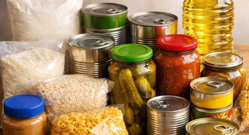 Élelmiszert gyűjtenek a hajléktalanoknak Mosonmagyaróváron