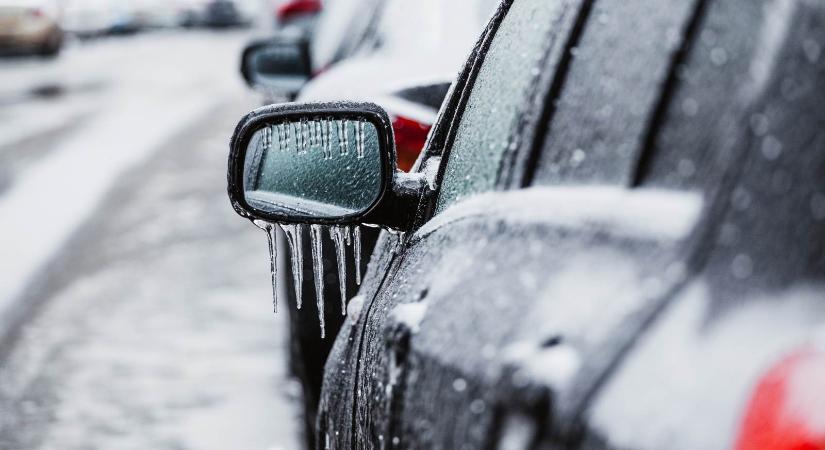 Dermesztő hideg jön, ez történik az autóddal