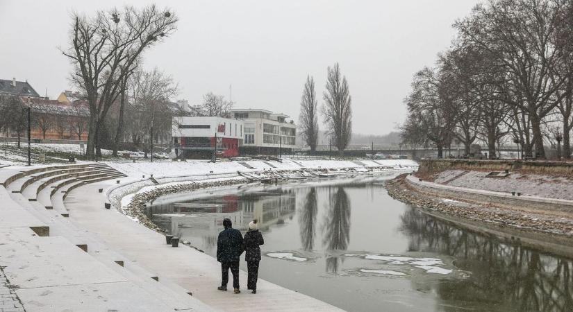 Extrém hideg - Minden rászorulót ellátnak Győrben a vörös kód riasztás idején