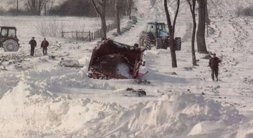 Településeket zárt el a hó 23 éve Vasban - A katonaságot is bevetették - fotók