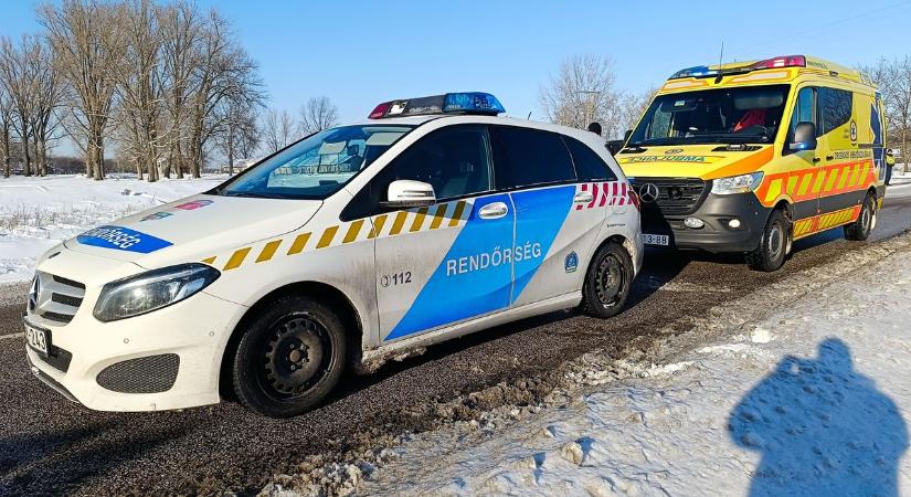 Kórházba került az árokba borult kisteherautó sofőrje, januárban törölhetik a taj-kártyáját