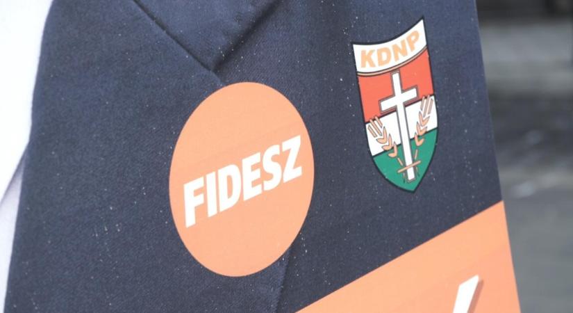 Szétesett a Fidesz Ajakon