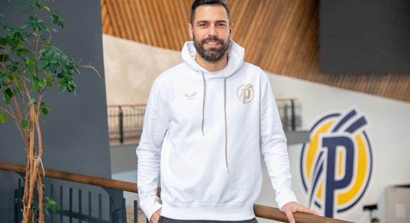 Korábban az ETO-val lett bajnok, most vezetőedzőként bizonyíthat