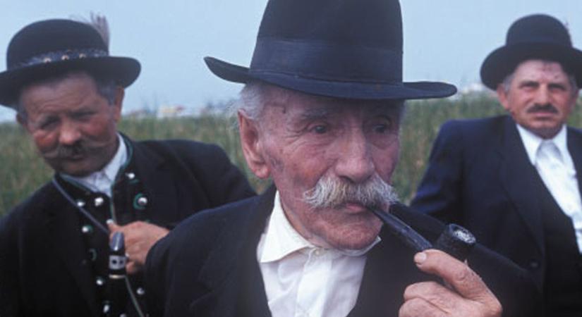 Nem akartam népdalt hallgatni, aztán nem tudtam abbahagyni