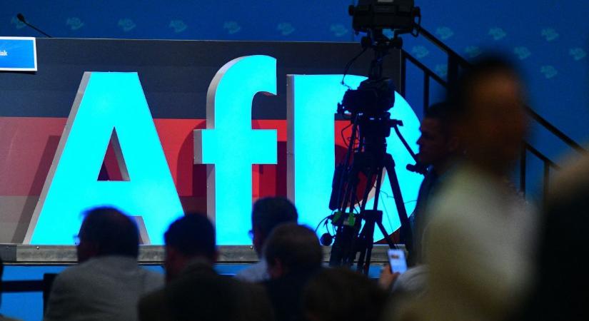 Összeomlás a szemünk láttára: előrehozott választások jöhetnek Németországban