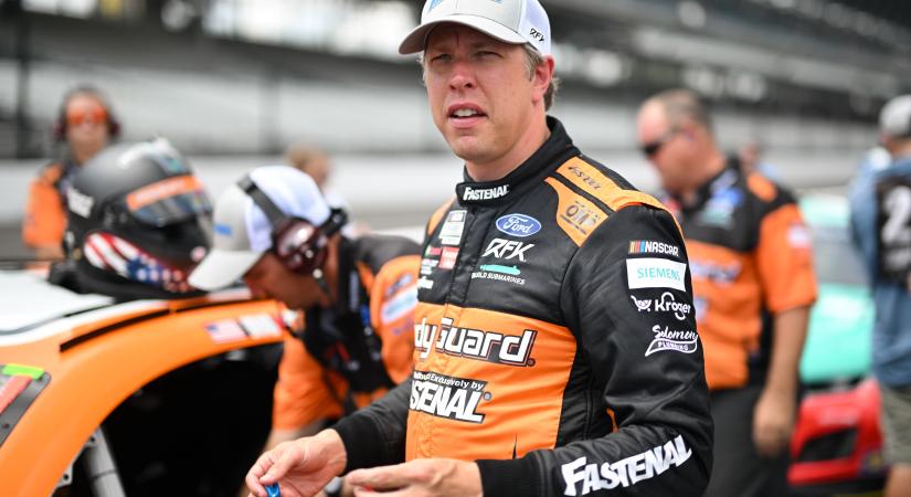 NASCAR: A sérült Keselowski kihagyja a Clasht, LaJoie ugrik be helyette