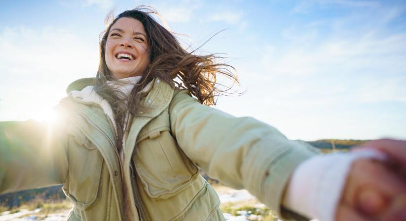 Napi horoszkóp 2026. január 9.: ma jólesik megértőnek lenni másokkal