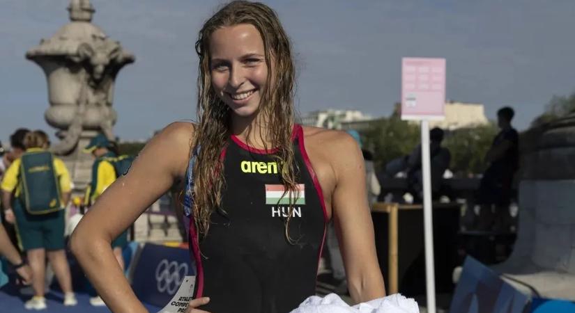 A rajongók imádják a meseszép magyar úszónő fürdőruhás képeit