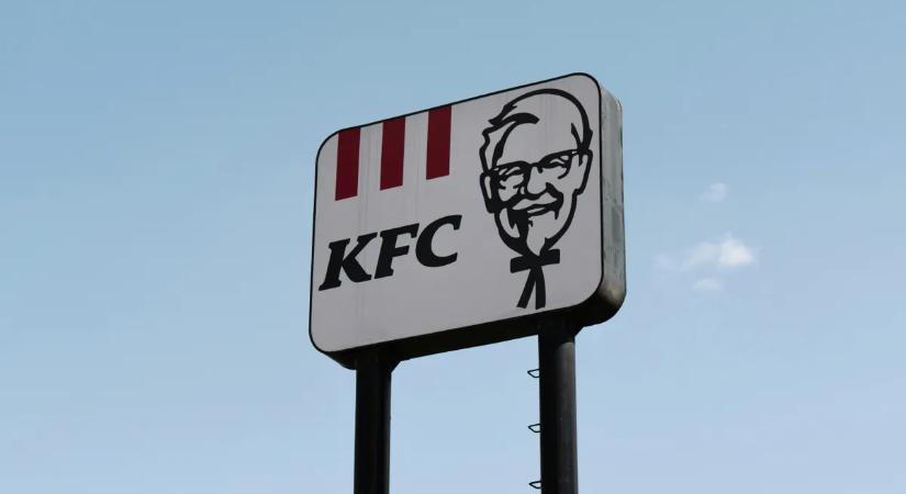 Rossz szószt kapott, nyílt a kés a KFC-ben