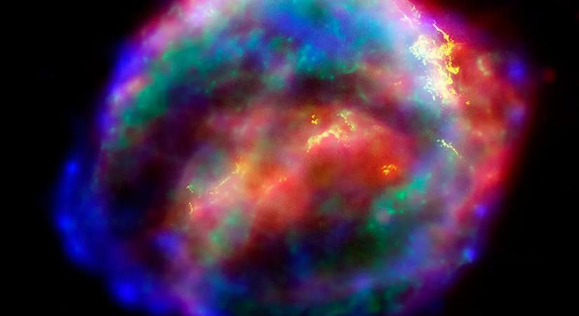 Soha nem látott részletességgel nézhetjük meg egy csillag halálát