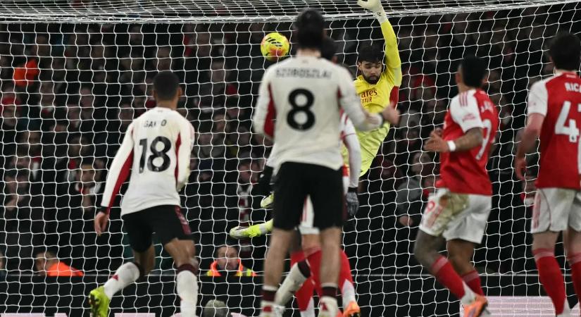 Rögtön reagáltak, Szoboszlai Dominik négyszemközt beszélt Arne Slottal a rangadó után