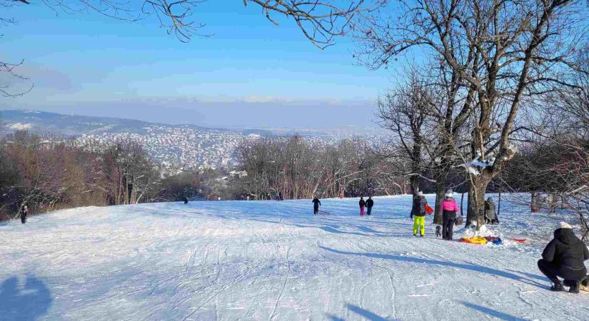 Kirándulás a gyönyörű téli Normafán