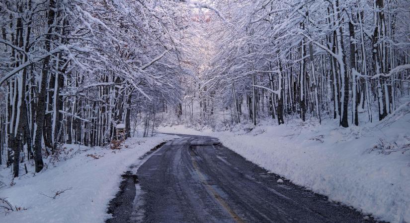 Felhősödés, havazás és délnyugaton veszélyes ónos eső várható