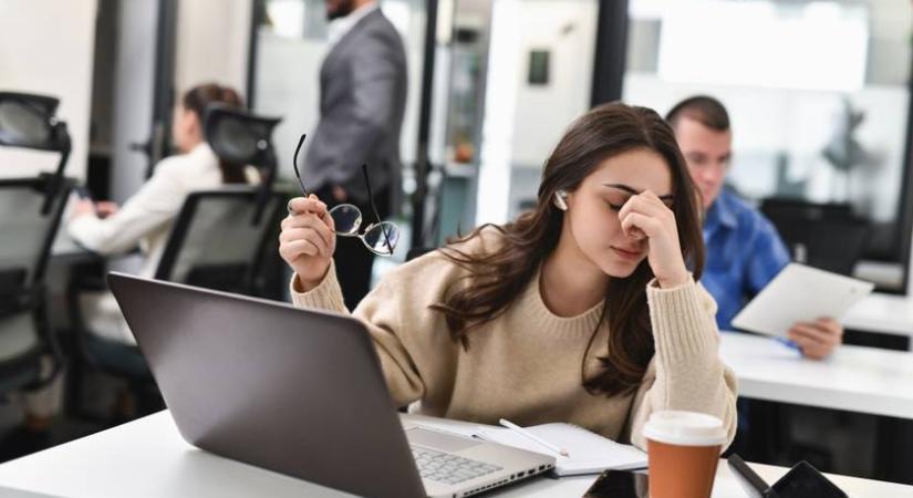 3 csillagjegy, aki rendkívül intelligens, de belül romokban van – Tönkreteszi őket a stressz és a túlagyalás