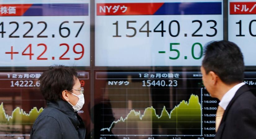 Sorsdöntő ítéletet hoz ma az amerikai Legfelsőbb Bíróság Trump vámháborújáról, a részvénypiac ugrásra készen figyel