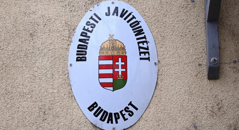 A rá nehezedő nyomás és az ingázás miatt hagyta ott pár nap után a Szőlő utcai javítóintézetet, ezt állítja az egyik megbízott igazgató